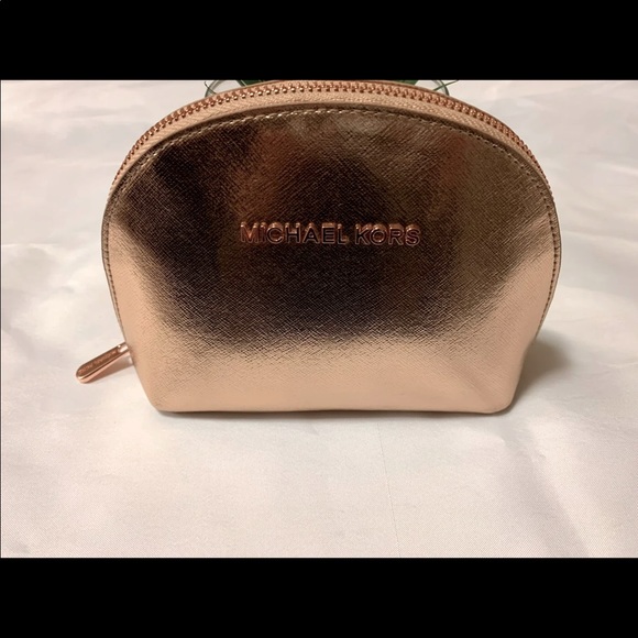 Michael Kors Handbags - Michael kors